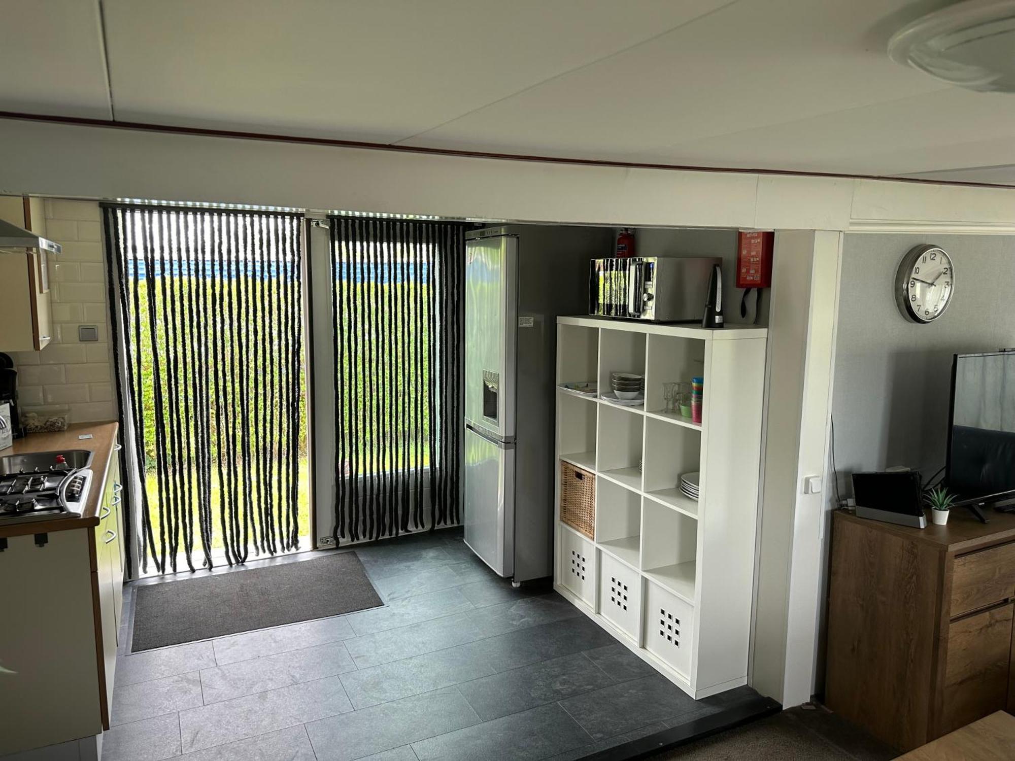 Bungalow Aan De Thoolse Kust Poortvliet Esterno foto
