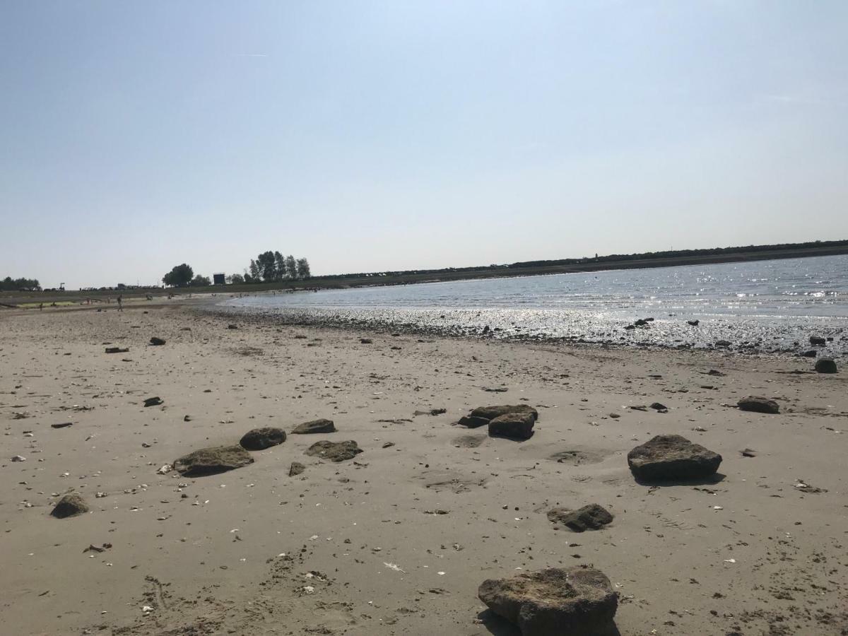 Bungalow Aan De Thoolse Kust Poortvliet Esterno foto