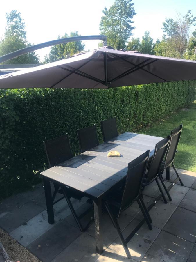 Bungalow Aan De Thoolse Kust Poortvliet Esterno foto